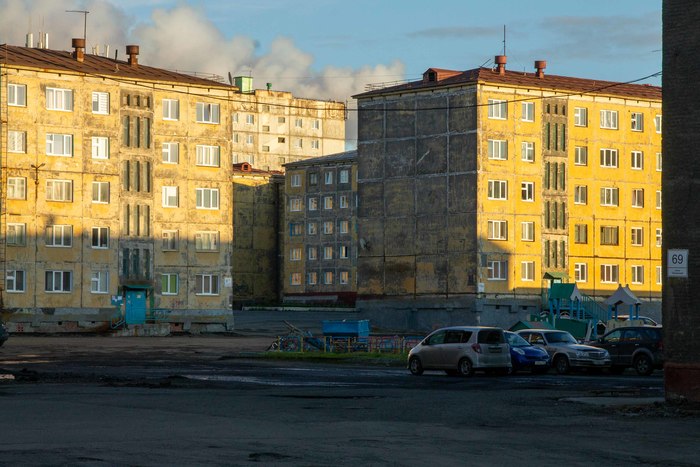 что такое белые ночи в норильске. 1630416461173986941. что такое белые ночи в норильске фото. что такое белые ночи в норильске-1630416461173986941. картинка что такое белые ночи в норильске. картинка 1630416461173986941. Норильск поражает архитектурой и природными красотами.