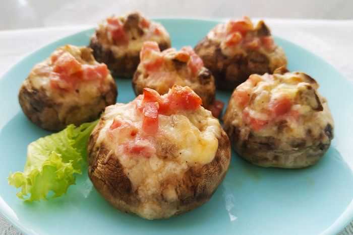 Champignons stuffed with ham and cheese - My, Champignon, Mushrooms, Snack, Recipe, Food, Dish, Cooking, Yummy, , Nutrition, Preparation, Longpost