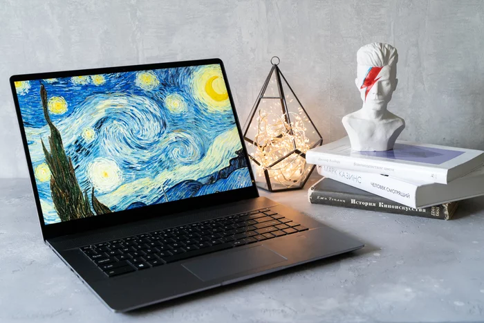 5 ordinary but fantastic stories in which a creative person was saved by a creative laptop - 