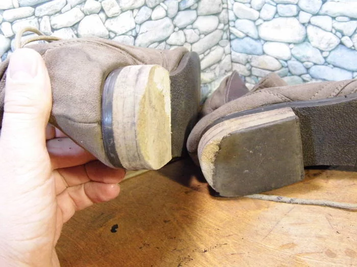 When a worn heel is easier to cut off - using a cardboard heel as an example - My, Shoe repair, Shoes, Longpost
