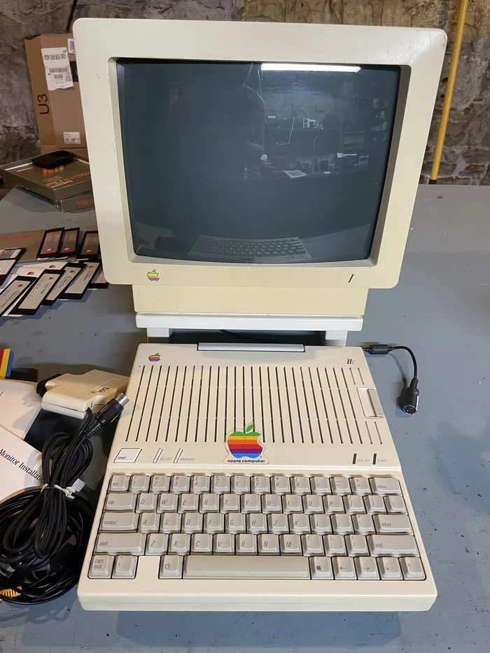 Old Apple IIc - My, Apple, Vintage, Computer, Retro, Longpost