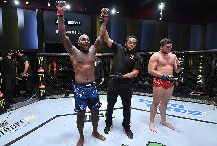 Derek Brunson defeats Darren Till via submission at UFC - My, news, Sport, Ufc, MMA, MMA fighter, Mixed martial arts, Martial arts, The fight, , Duel, Octagon, Longpost