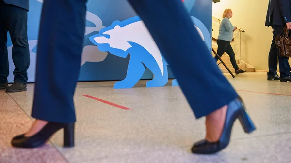 Предвыборным партийным документам не хватает новизны и логики, считают эксперты