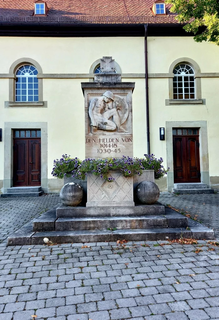 Here is a monument to the heroes - My, Germany, Monument