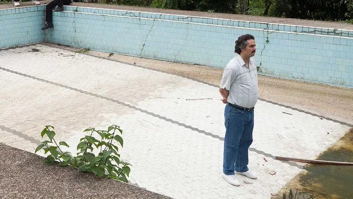 KAMAZ with sand unloads - Memes, Pablo Escobar, Strange humor