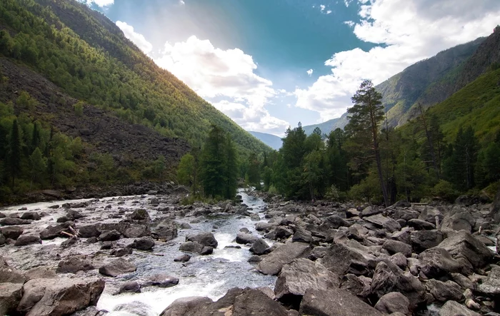 View from the Uchar waterfall to the valley of the Chulcha river - My, Altai Republic, The mountains, Mountain river, , Vacation, The photo