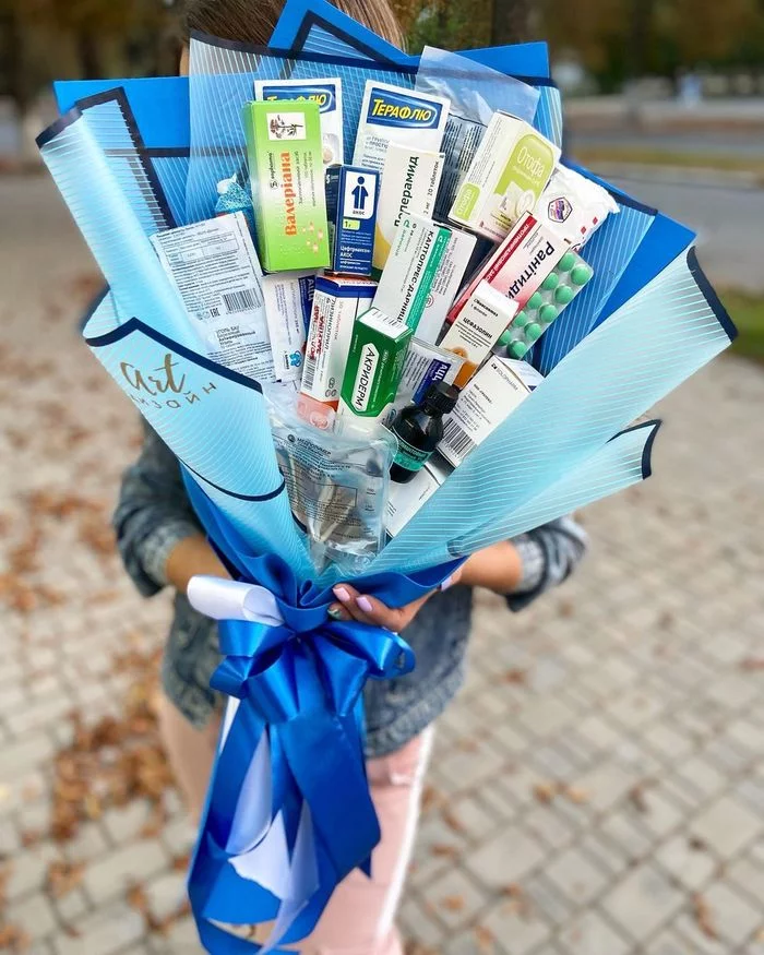 Your bouquet when you're a little over 30 - Flowers, Bouquet, The photo, Humor, Presents, Medications, Donbass, Khartsyzsk