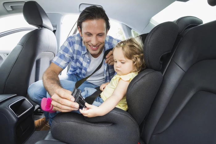 In a car with children: what to take with you so that the road does not become a nightmare - My, Road trip, Children, Road, Baby car seat, Games, First aid kit, Auto, Motorists, , Useful, Advice, Car, Motion sickness, Longpost