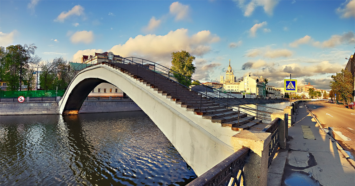 Садовнический мост в москве фото