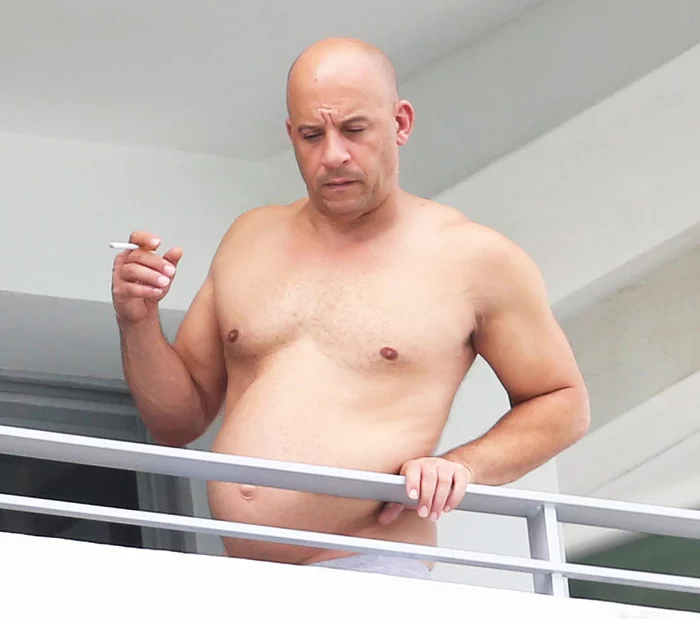 When Vin Diesel looks more like Dwayne The Rock Johnson than Vin Diesel - My, Vin Diesel, Lewis Hamilton, Dwayne Johnson, Twitter