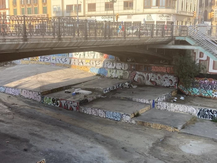 Street artists and river reconstruction - My, Spain, Urbanism, Malaga, Valencia, The park, Graffiti, Skate park, Repair, Longpost