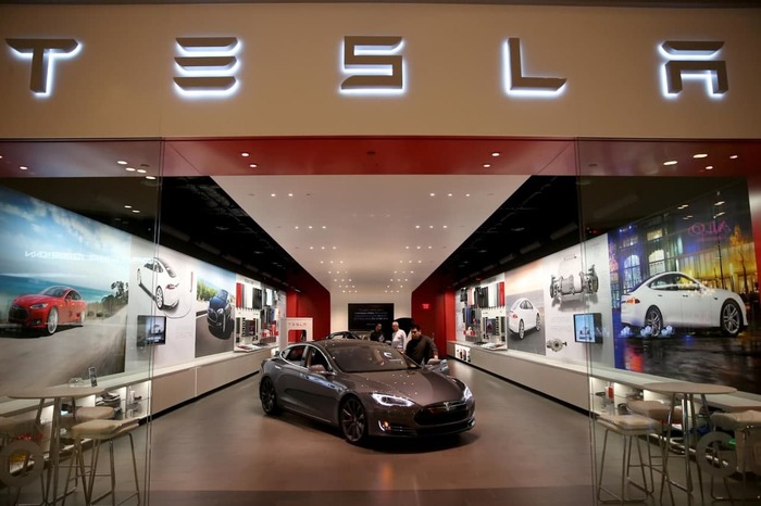             Tesla , , Tesla, , , 