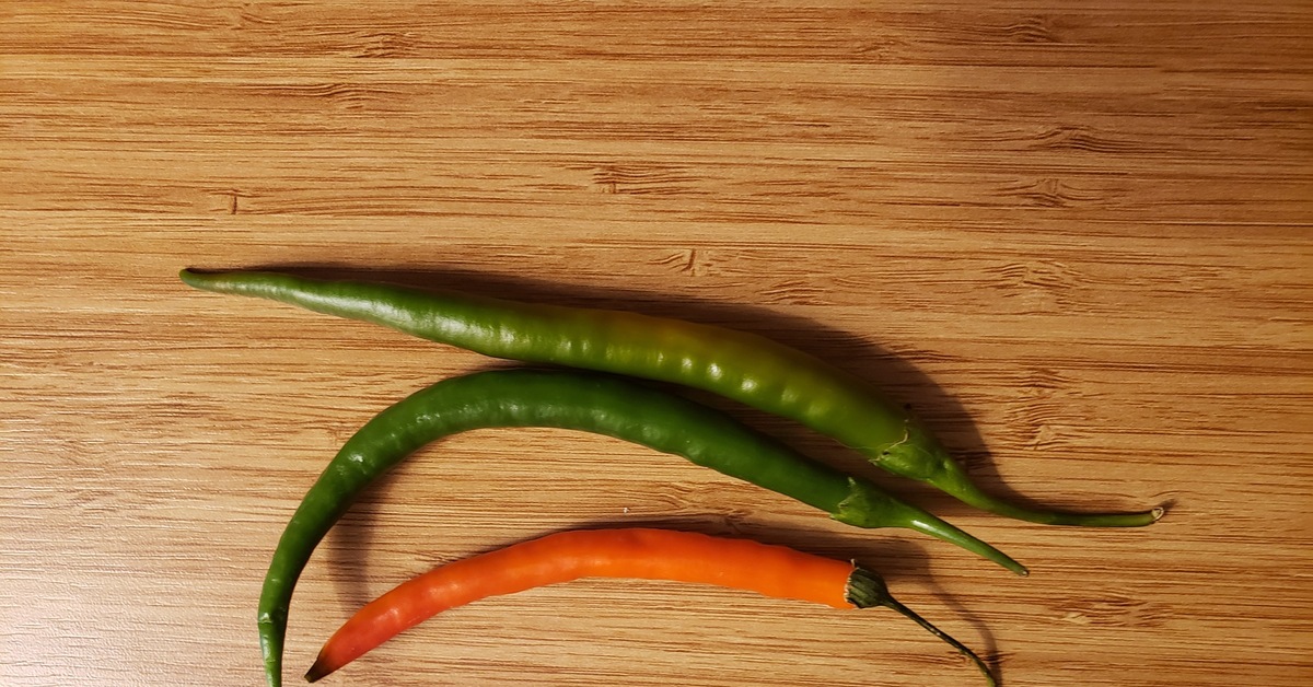 Турецкий перец. Турецкий острый перец. Турецкий перец зеленый. Sarawak Farming Pepper.