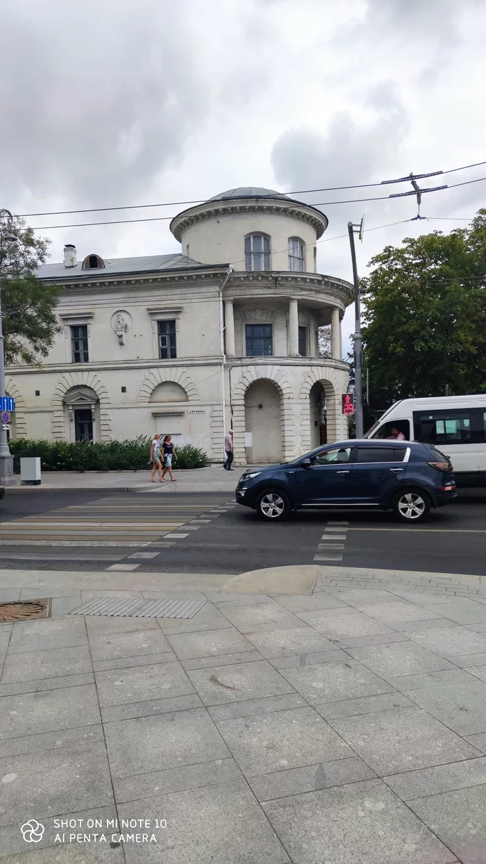 Для кого-то и он не красивый,но мне понравилось)))Севастополь) - Моё, Севастополь, Ночь, Город, Длиннопост