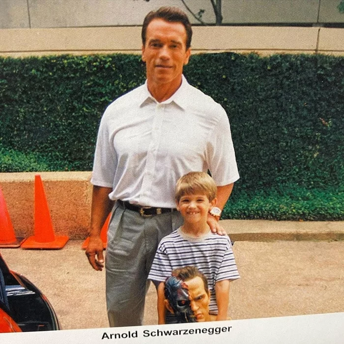Little fan from the 1990s - Actors and actresses, Celebrities, Photo with a celebrity, Arnold Schwarzenegger, Terminator, Sylvester Stallone, Chris Rock, Evander Holyfield, , Wrestling, Kobe Bryant, Basketball, Athletes, 90th, From the network, Collection, Longpost, Chuck Norris