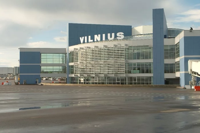 Литва намерена снести аэропорт в Вильнюсе из-за напоминания о «советской оккупации» Литва, Евросоюз