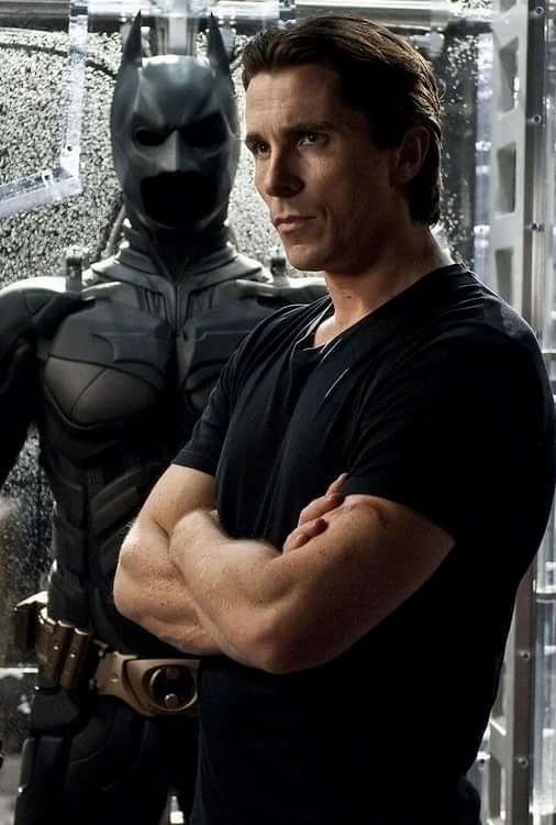 Christian Bale may return as Batman/Bruce Wayne in The Flash - Christian Bale, Batman, Actors and actresses, Celebrities, The Flash series, From the network