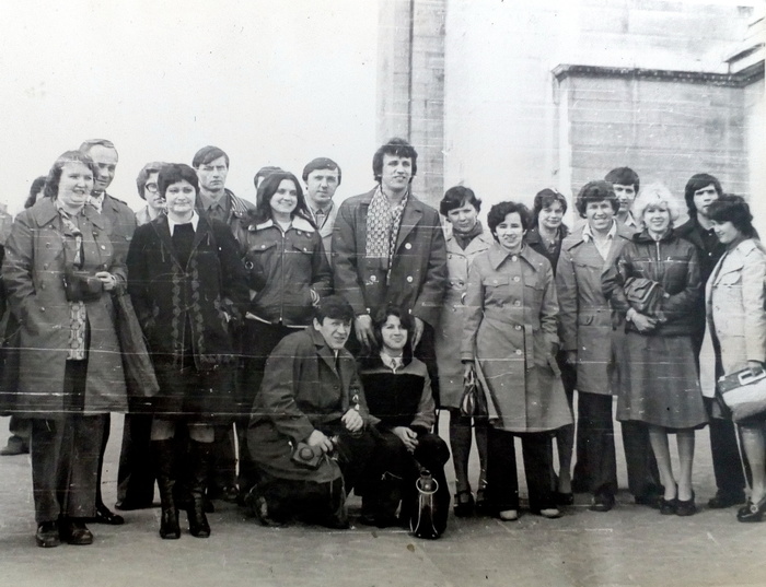 В Париже 1977 года