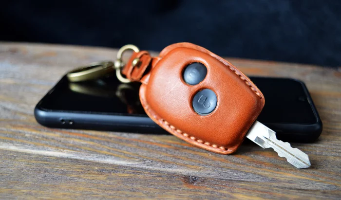 Genuine leather car key case - My, With your own hands, Handmade, Leather, Wallet, Needlework with process, Video, Longpost, Leather products