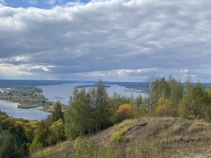 Последнее тёплое солнце перед осенней грустью - Моё, Солнце, Река Волга, Монастырь, Красивое