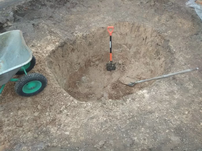 What does it cost us to build a pond just to dig a foundation pit? Step by step photo video report - My, Needlework with process, Swimming pool, With your own hands, Cool, Joy, Positive, Video, Longpost