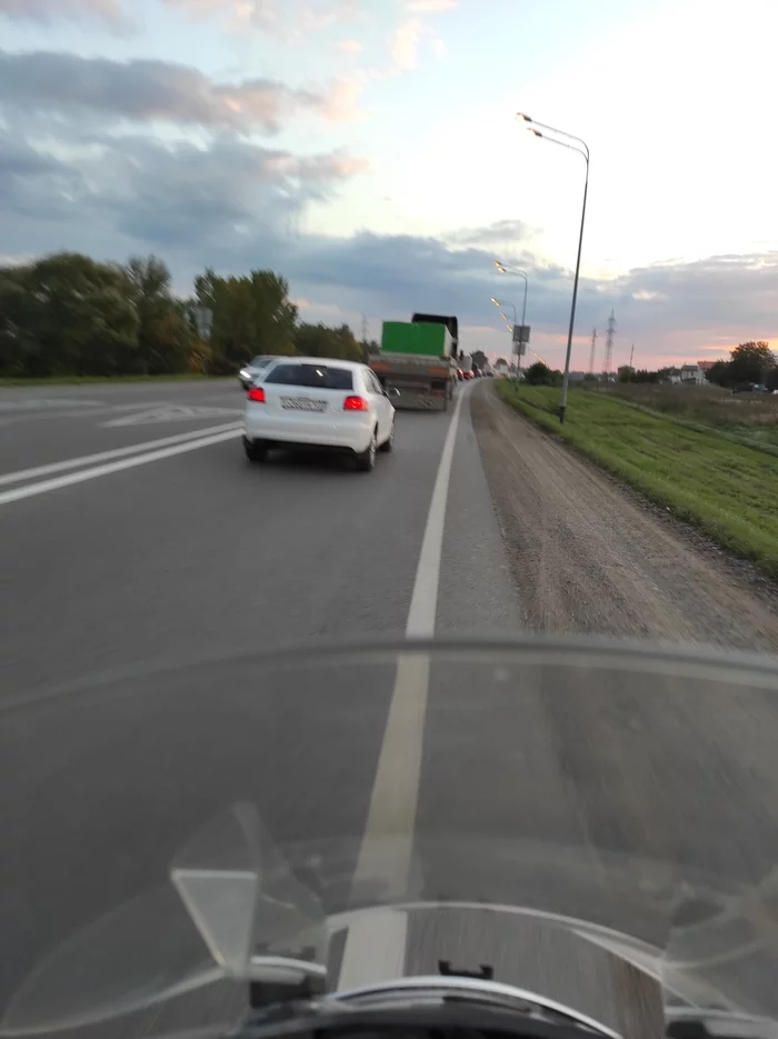 Один день работы монтажником натяжных потолков на максискутере - Моё, Натяжные потолки, Краснодар, Максискутер, Длиннопост
