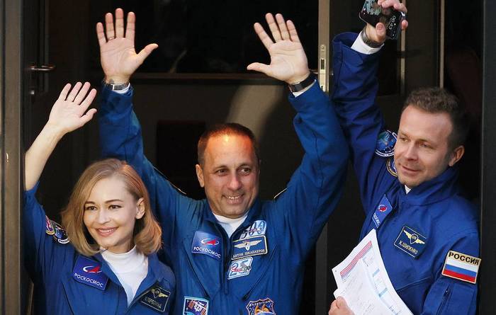 The Soyuz MS spacecraft with the first film crew in history was launched into orbit - My, Space, TASS, news, Actors and actresses, Movies, Julia Peresild, Soyuz-2, Klim Shipenko