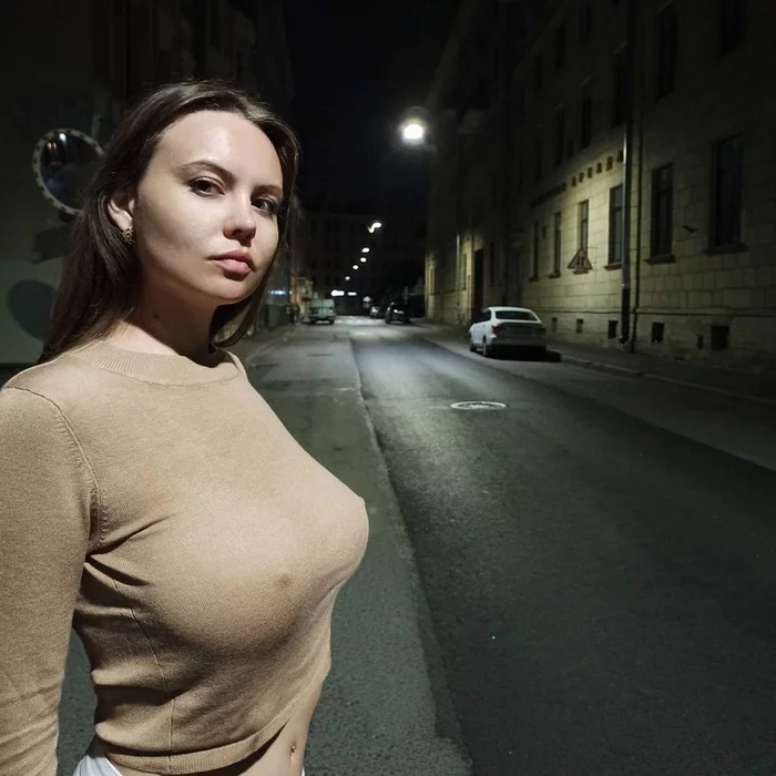 Ps, stroke, half an hour for miracles - NSFW, Erotic, Girls, Meeting, Perspective, Evening