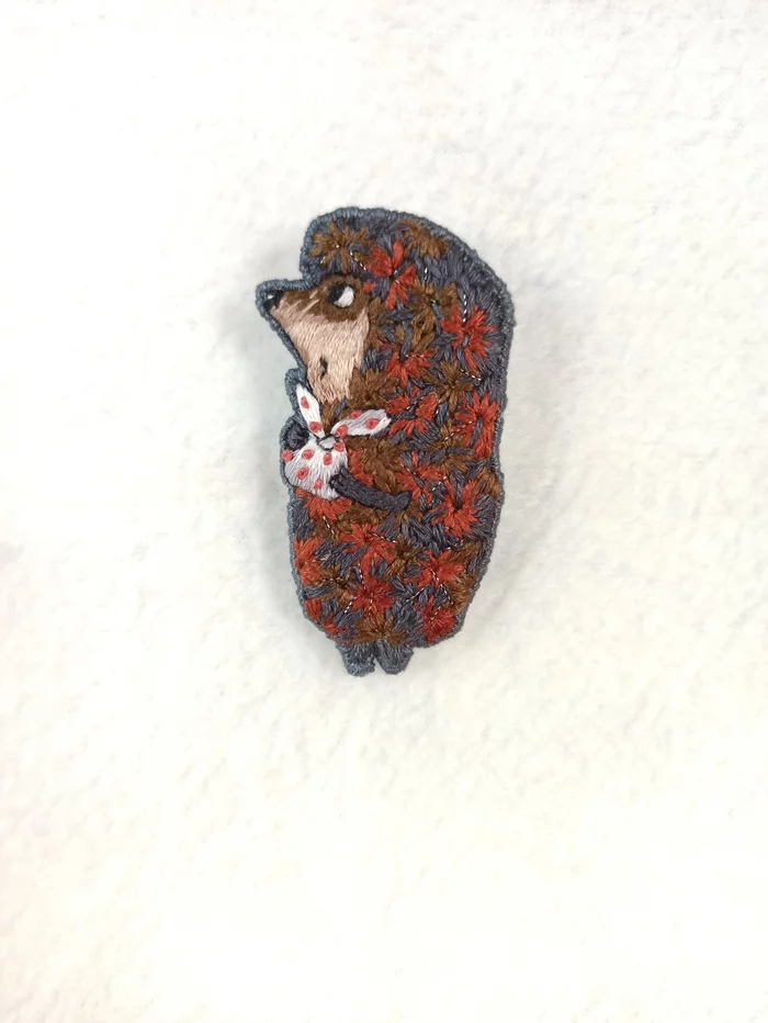 Yo-oooo-zhi-yyyy-yk - My, Handmade, Brooch, Embroidery, Longpost