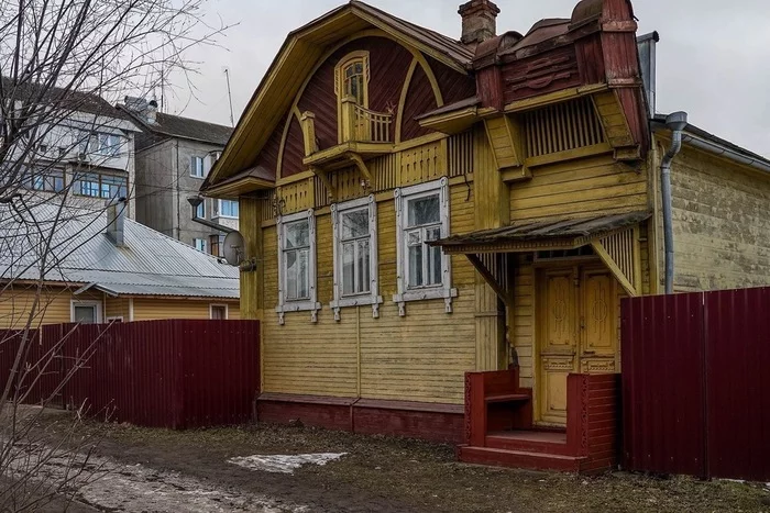 Деревянный модерн города Кимры в Тверской области - Архитектура, Деревянное зодчество, Кимры, Дом, Длиннопост