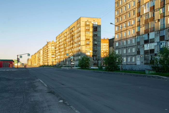 что такое белые ночи в норильске. 1633966361147656904. что такое белые ночи в норильске фото. что такое белые ночи в норильске-1633966361147656904. картинка что такое белые ночи в норильске. картинка 1633966361147656904. Норильск поражает архитектурой и природными красотами.