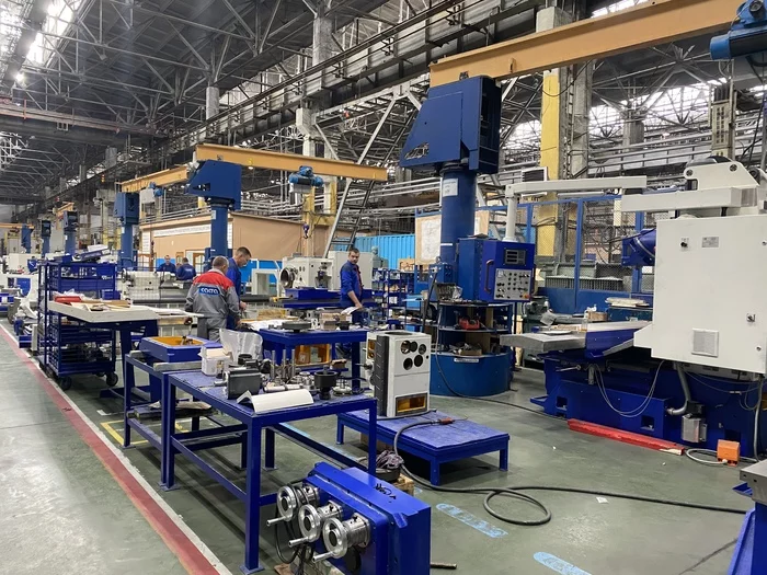Assembly shop of a machine-tool plant - Machine, Factory, Machine tool, Mechanical engineering, Import substitution, CNC, Locksmith, Turner, Longpost, , Russian production