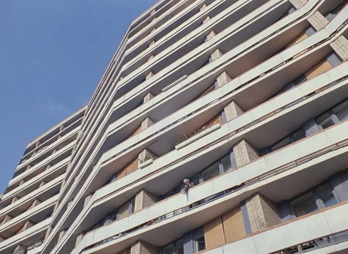 Как сейчас выглядят места, где Гайдай снимал Иван Васильевич меняет профессию Иван Васильевич меняет профессию, Фильмы, Фото со съемок, Длиннопост, Было-Стало, Фотография Как сейчас выглядят места, где Гайдай снимал Иван Васильевич меняет профессию Иван Васильевич меняет профессию, Фильмы, Фото со съемок, Длиннопост, Было-Стало, Фотография