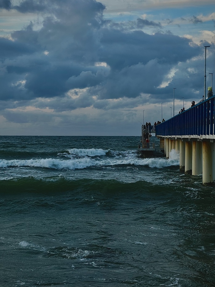 Нашли в воде что то невообразимое. Смотреть фото Нашли в воде что то невообразимое. Смотреть картинку Нашли в воде что то невообразимое. Картинка про Нашли в воде что то невообразимое. Фото Нашли в воде что то невообразимое