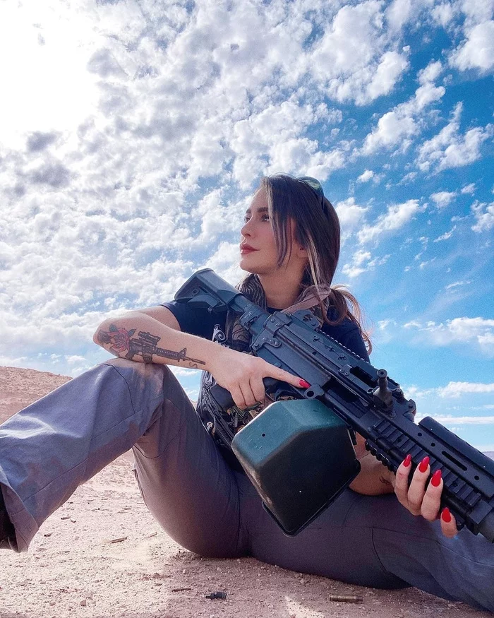 Orin Julie - Girls, The photo, Army, Israel