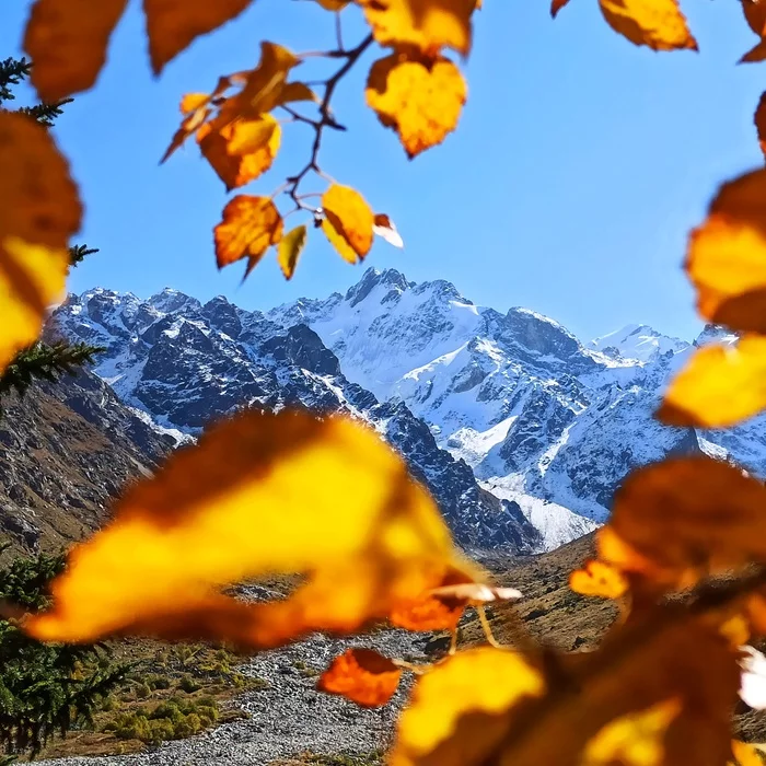 Autumn in the Caucasus mountains - My, The mountains, Caucasus, Mountaineering, Autumn, The photo, beauty of nature