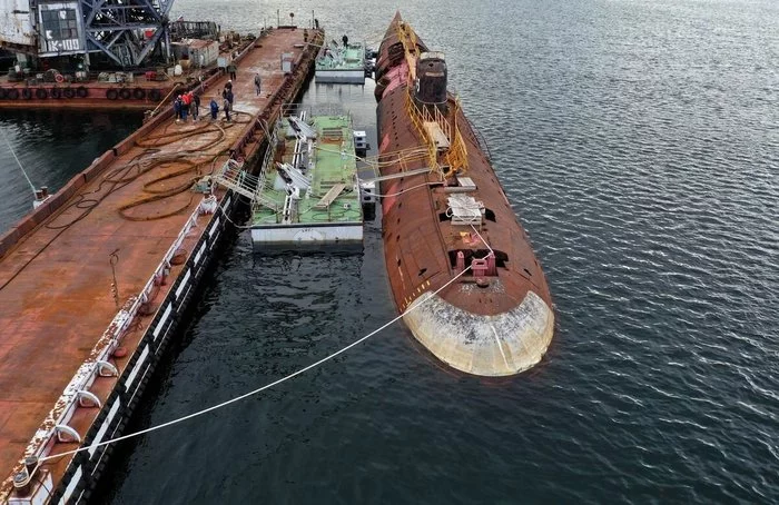 The legendary submarine K-3 is preparing to move to Kronstadt - My, Murmansk region, Kola Peninsula, Ship, Rarity, Submarine, Abandoned, Shipbuilding, Longpost