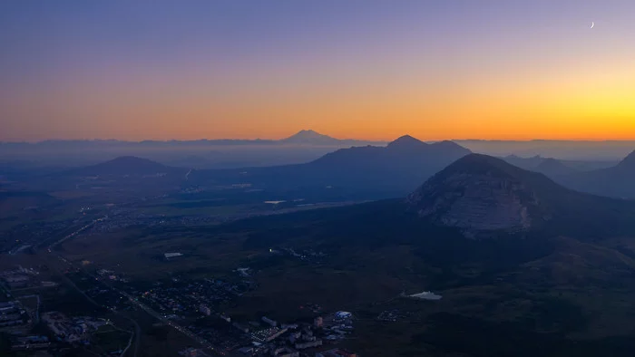 Elbrus, Essentuki and KMV passing through - My, Essentuki, The photo, Elbrus, Caucasus mountains, The mountains, Longpost, Fujifilm