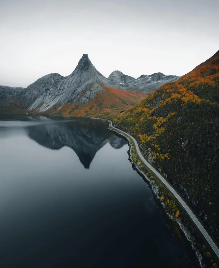 norwegian autumn - Norway, Water, Fjords, Road, The mountains, Nature, The photo, Longpost