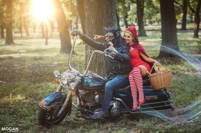 Gray Wolf and Little Red Riding Hood. - My, Little Red Riding Hood, Wolf, Story, Cosplay, Fairy tale for adults, Not such a fairy tale, Halloween, Friday tag is mine, Video, Longpost, Moto