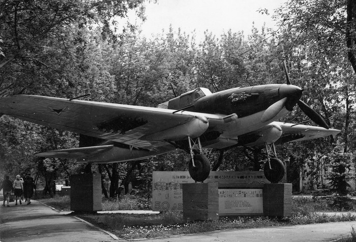 Response to the post A brief history of the monument-aircraft IL-2 in Samara - IL-2, Samara, Monument, The photo, Events, Story, The Great Patriotic War, Attack aircraft, , Military aviation, Reply to post, Longpost