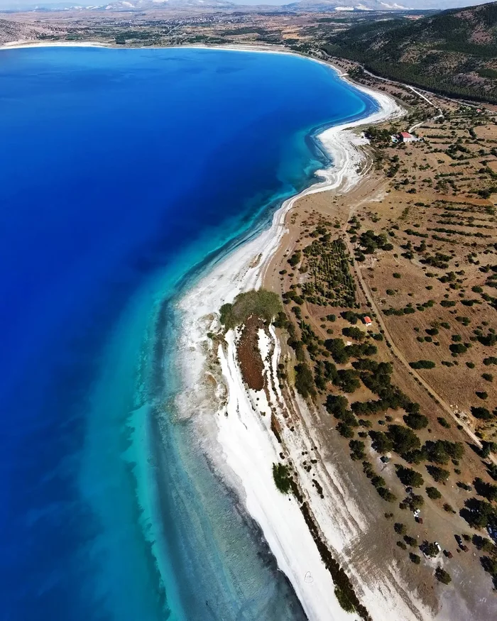 Salda is a crater lake in southwestern Turkey. - My, Dji, Drone, Quadcopter, Turkey, Lake, Landscape, DJI mini 2, Travels, Longpost