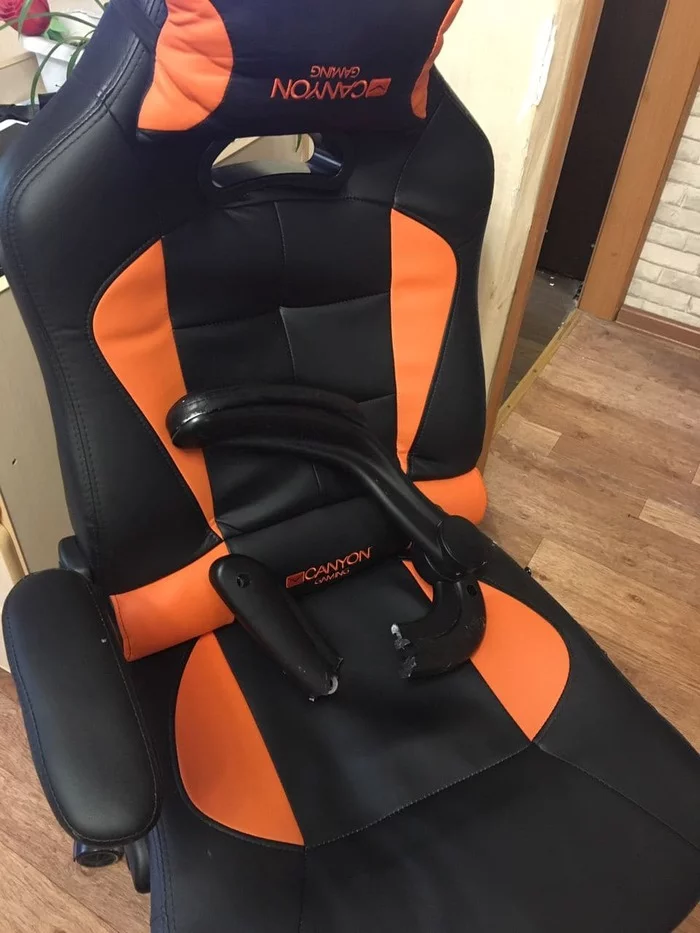 Canyon gaming chairs break right out of warranty, no replacement parts - My, Computer chair, Canyon, Guarantee, Breaking, Longpost