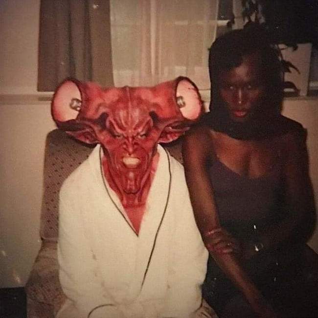 Grace Jones visiting Tim Curry on the set of Ridley Scott's Legend (1985) - Tim Curry, Grace Jones, Ridley Scott, VHS, Legend 1985