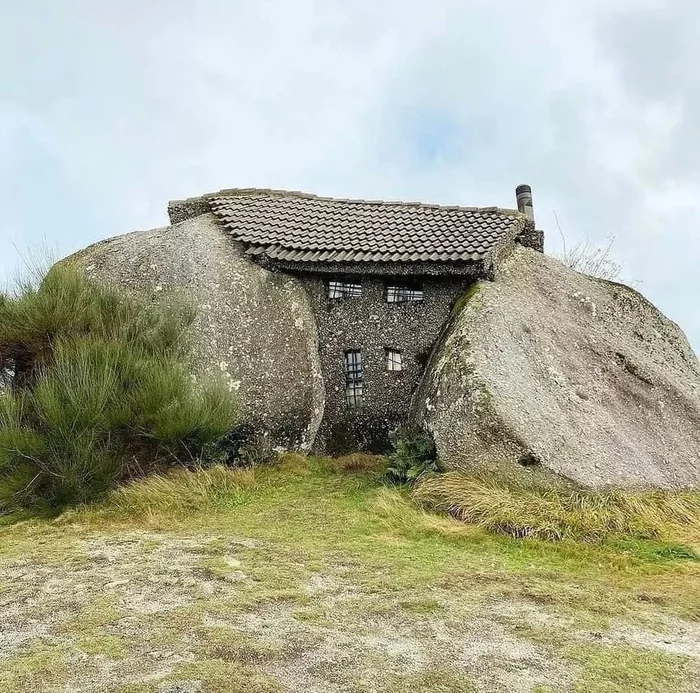 Mortgage I'll pull - A rock, House, Grass, Boulder, The photo