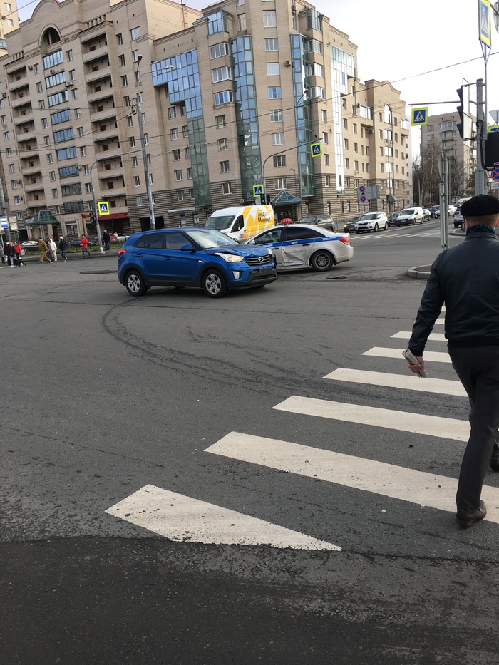 Машины возле ворот не ставить. Смотреть фото Машины возле ворот не ставить. Смотреть картинку Машины возле ворот не ставить. Картинка про Машины возле ворот не ставить. Фото Машины возле ворот не ставить