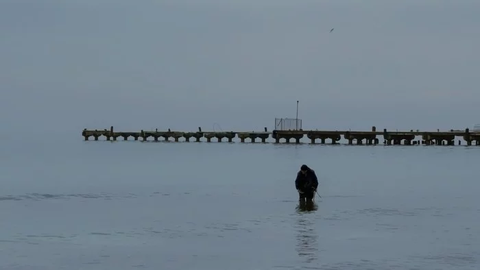 Зимняя фоточка - Моё, Крым, Евпатория, Фотография, Зима, Море, Люди, Перспектива, Пирс