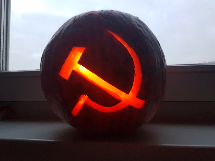 Бродит призрак по Европе ... Юмор, Хэллоуин, Тыква на Хэллоуин, Тыква, Рабочие, Коммунизм, Длиннопост