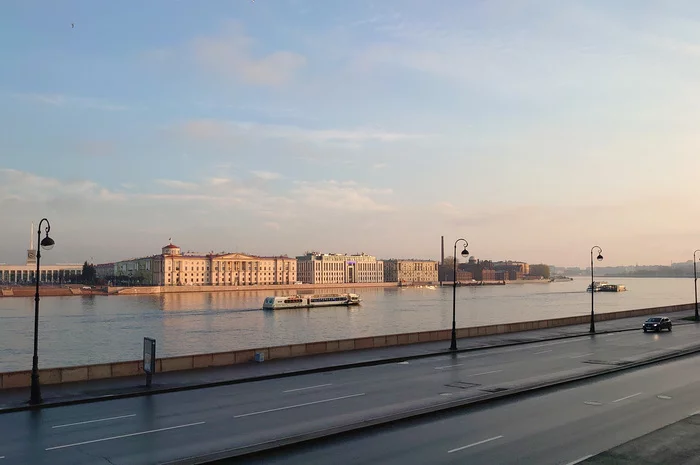 Leave at dawn - My, Motor ship, River tram, Neva, Saint Petersburg, Morning, Mobile photography