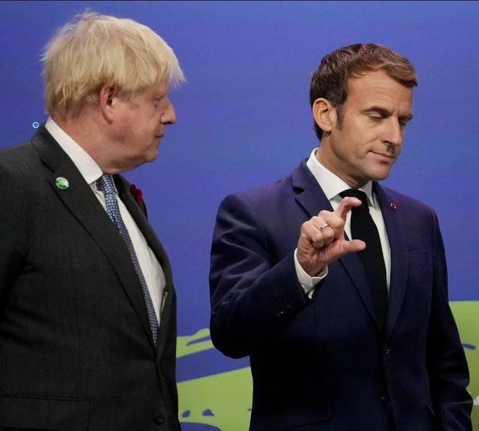 Reply to the post Give me, I'll drag him! - Memes, Images, Humor, Emmanuel Macron, Boris Johnson, Politics, Reply to post